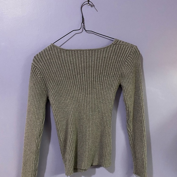 Elegant Style Long Sleeve Top - Picture 5 of 6